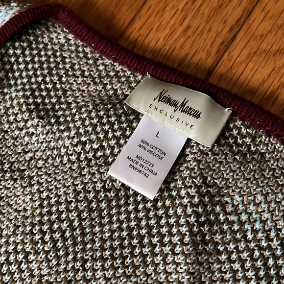 Neiman Marcus Caridgan - Picture 2 of 3